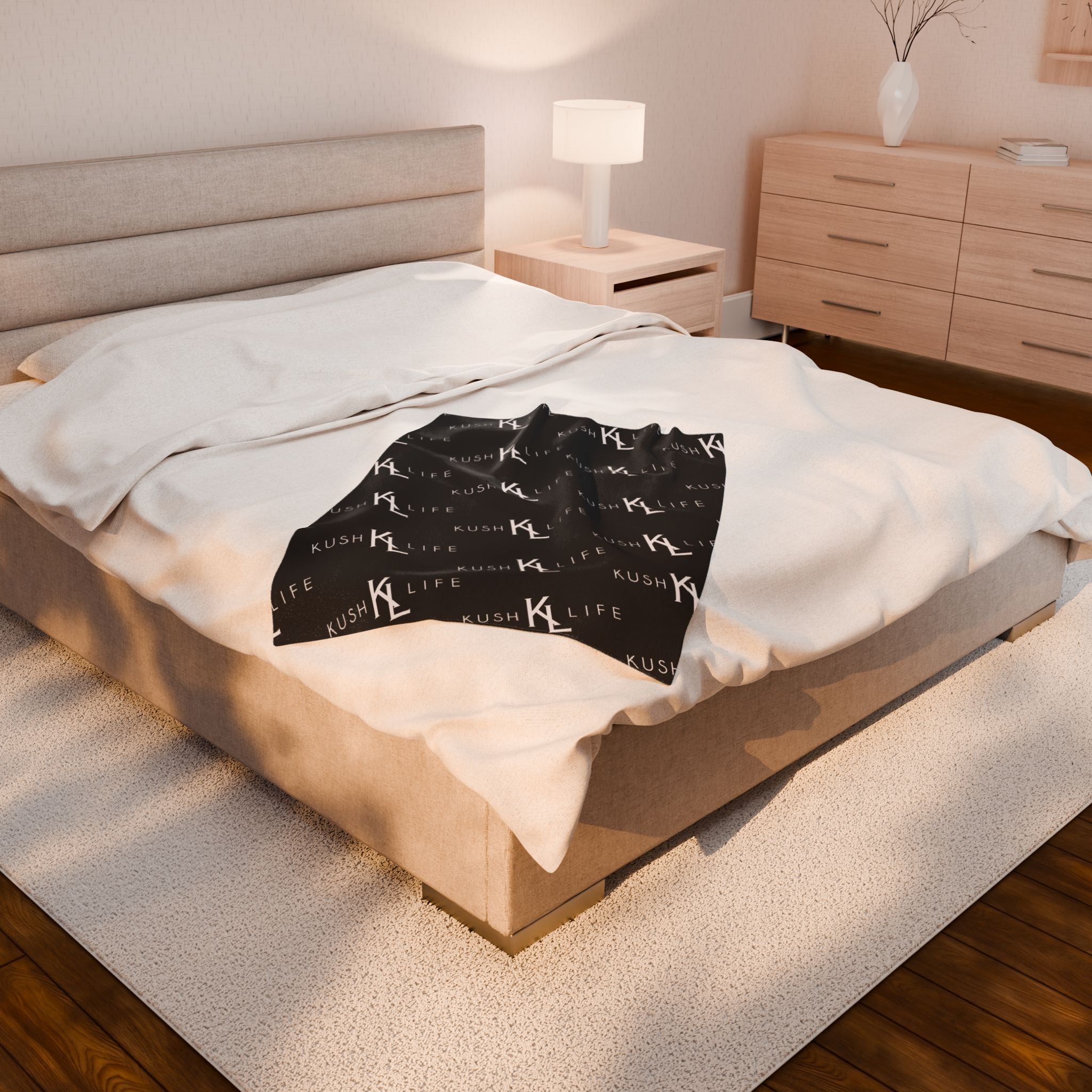 Kush KL Life Classic Logo Pattern - Velveteen Plush Blanket