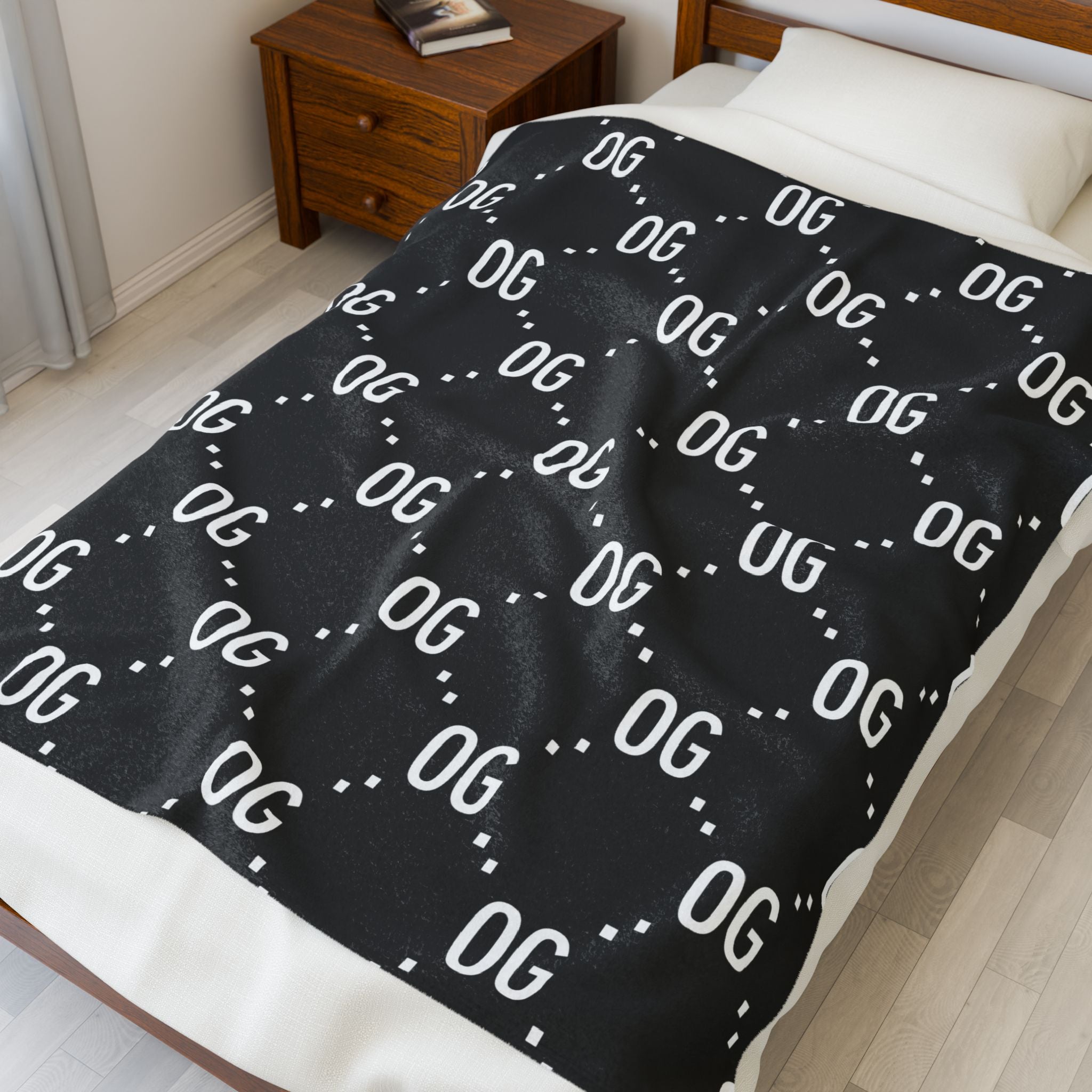 Kushlife "OG x OG" Logo Monogram - Velveteen Plush Blanket