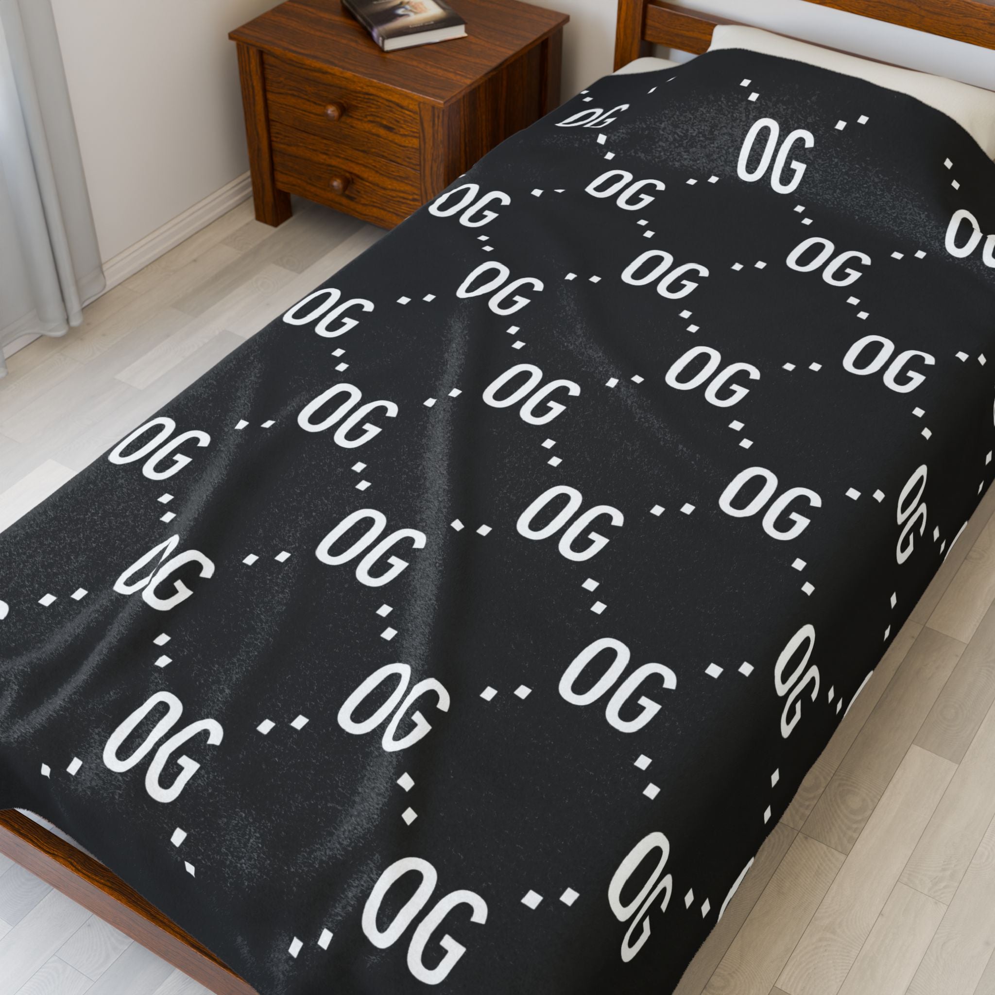 Kushlife "OG x OG" Logo Monogram - Velveteen Plush Blanket